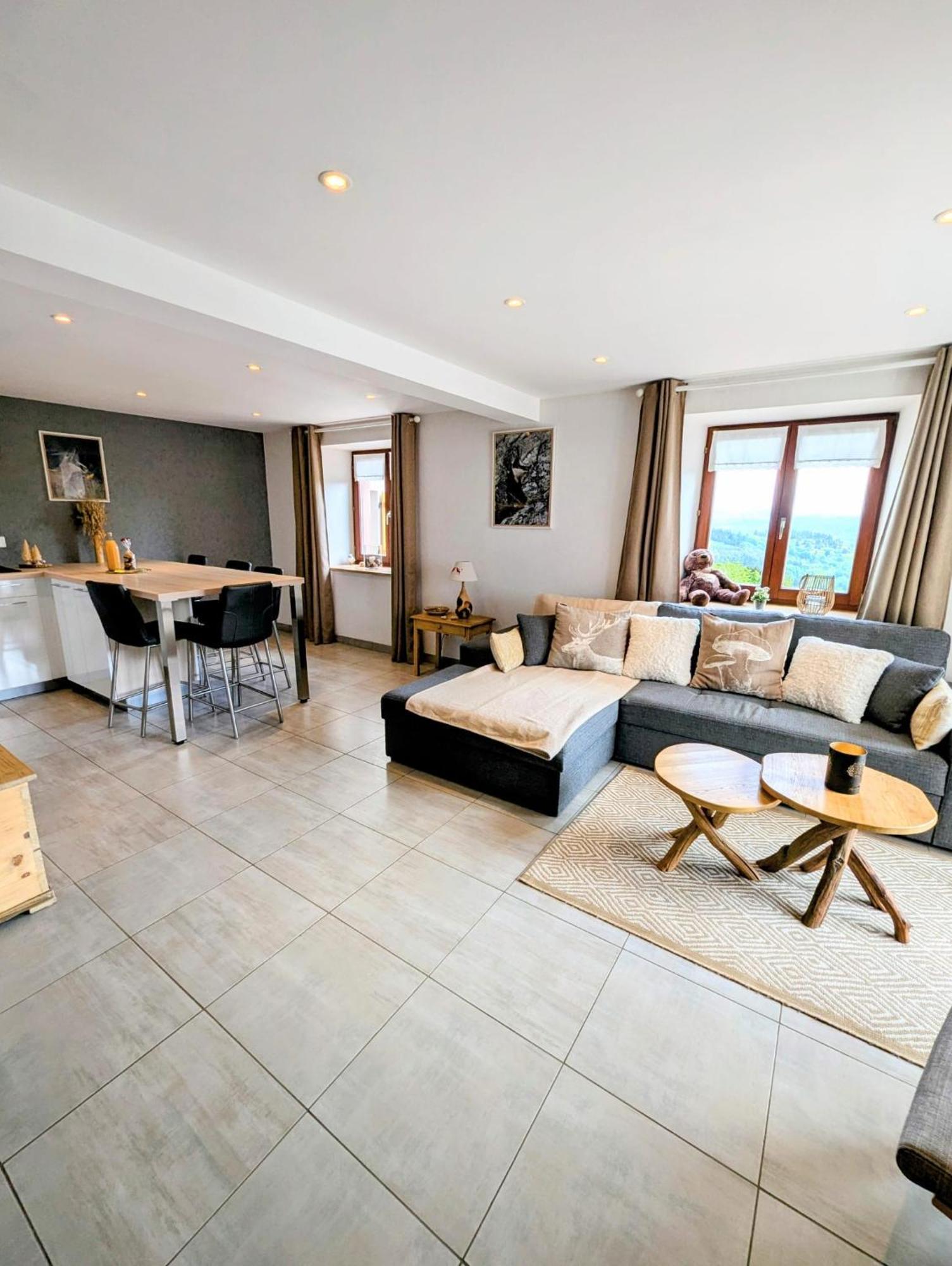 Aux Balcons De La Vallee Soultzeren 외부 사진